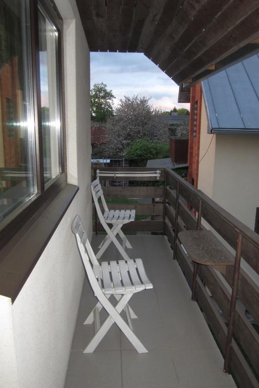 Paerna Guesthouse & Apartments Kuressaare Exterior photo
